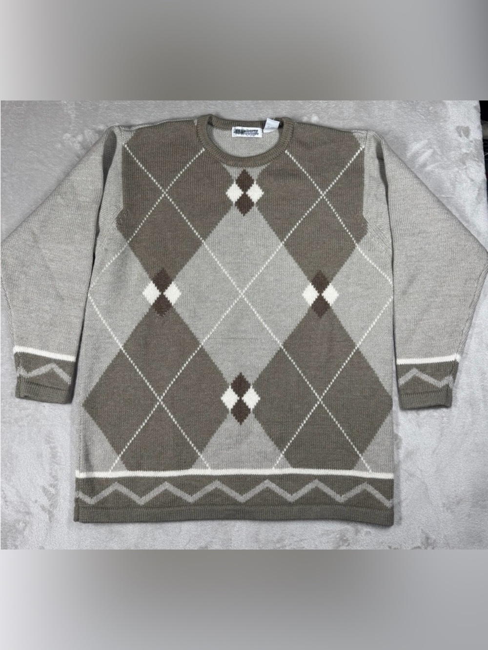 Vintage Liz Claiborne Merino Wool Cashmere Blend Argyle Knit Tan Cream Sweater M